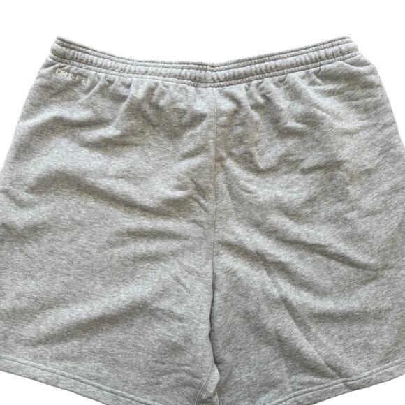 NEW NIKE Standard Issue Dri Fit 7.5" Basketball Shorts in Gray Heather SZ XL - Picture 4 of 10